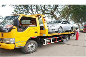 化州附近24小时汽车拖车服务热线